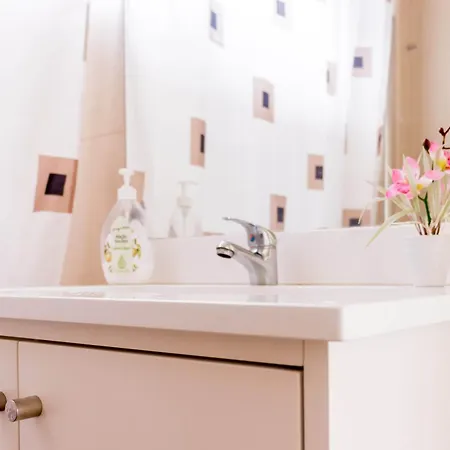 Rooms, View Of Lissabon