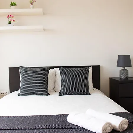 Rooms, View Of * Lisbona